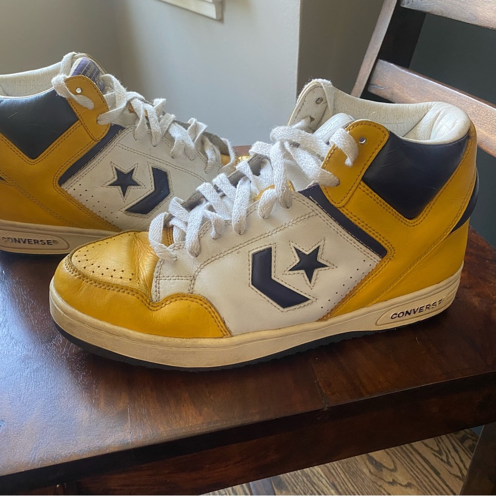 Converse Weapon High Gold White Purple 2002 Magic Johnson Lakers Vintage Lakers